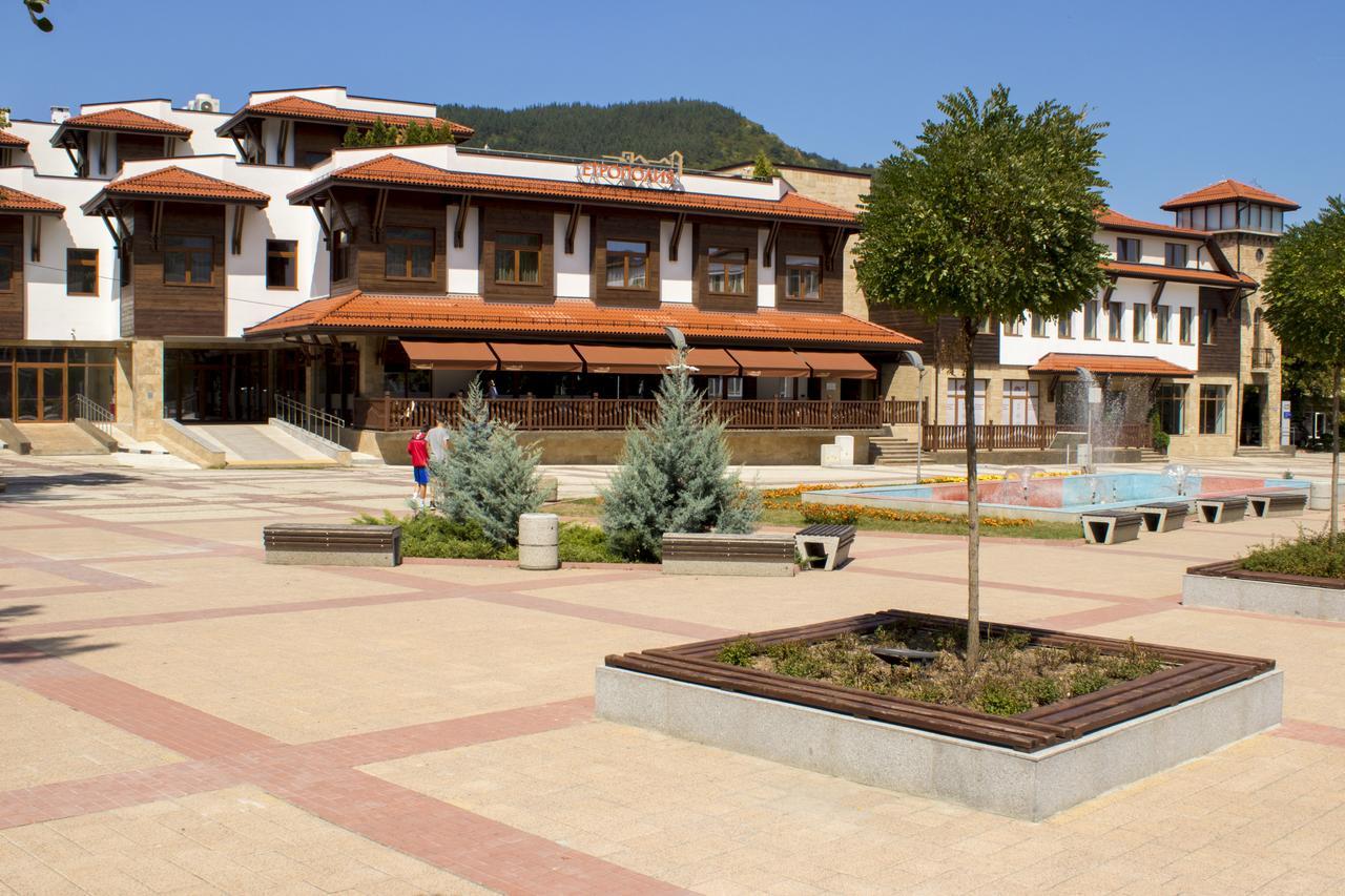 Hotel Etropolia Etropole Exterior foto