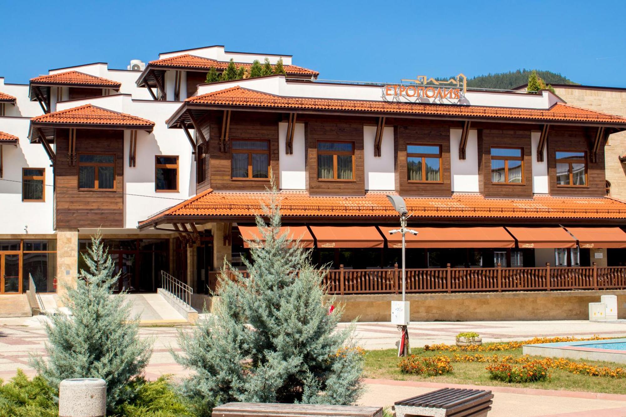 Hotel Etropolia Etropole Exterior foto